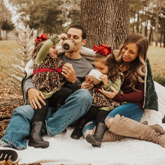 Meet your Posher, Michaele - Picture 3 of 3